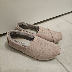 Faux Fur Lined TOMS